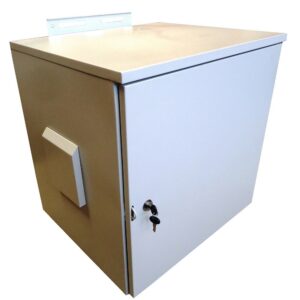 Rack  Exterior Galvanizado  15 UR x 19" x  Prof 600mm  Muro/Poste, Incluye 1 Ventilador 220vac y 1 Termostato (A PEDIDO)